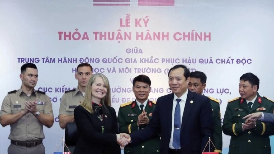 Vietnam, US sign pact to bolster response to chemical, biological, nuclear threats