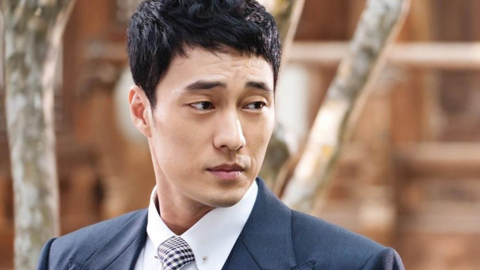 So Ji Sub tiết lộ cuộc sống "tuyệt đối viên mãn" sau 5 năm kết hôn