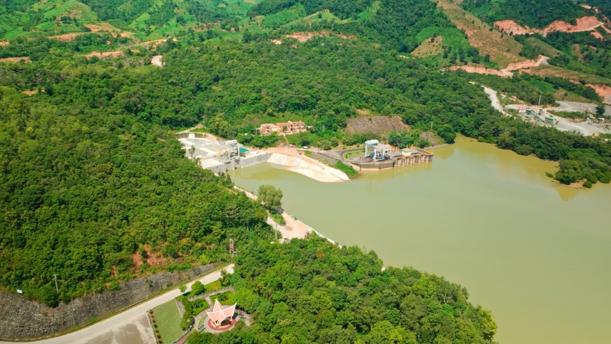 EU, France join forces in team Europe approach to boost hydropower in Vietnam