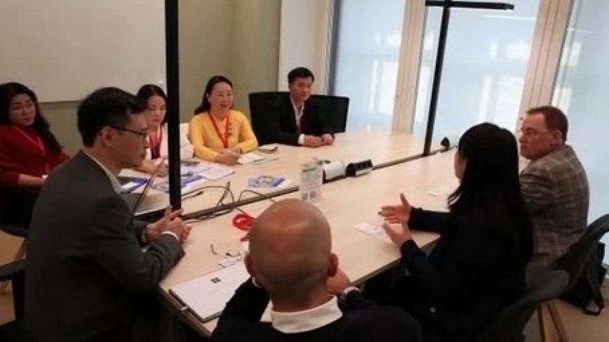 Vietnamese localities keen on promoting cooperation with Swiss university