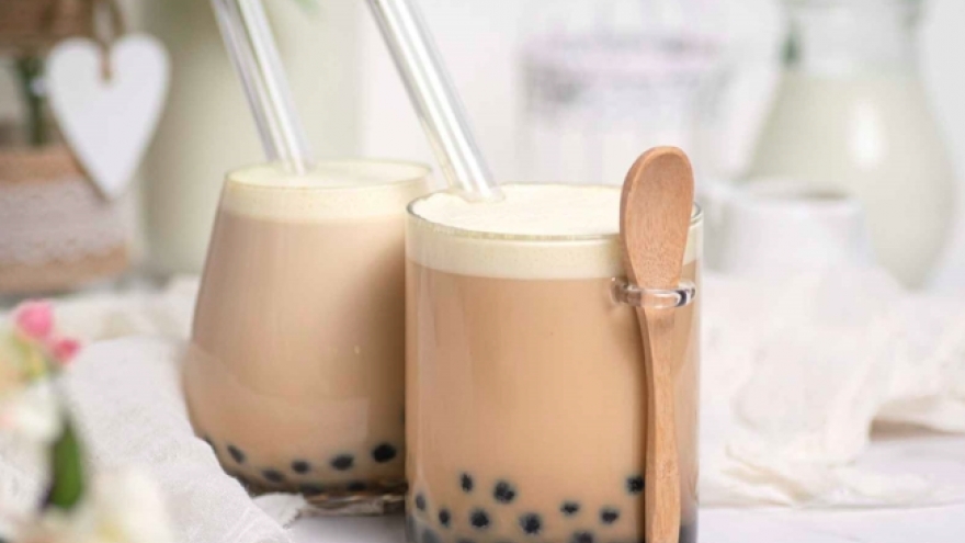 Thai phụ suýt chết vì uống nhiều trà sữa, con sinh non 1,6kg