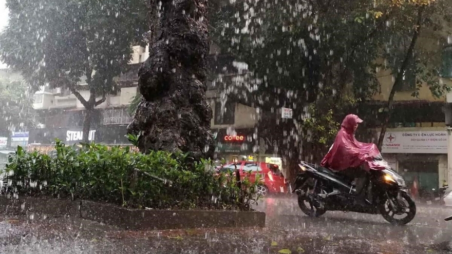 Thời tiết hôm nay 20/6: Trung du và đồng bằng Bắc Bộ có mưa rào