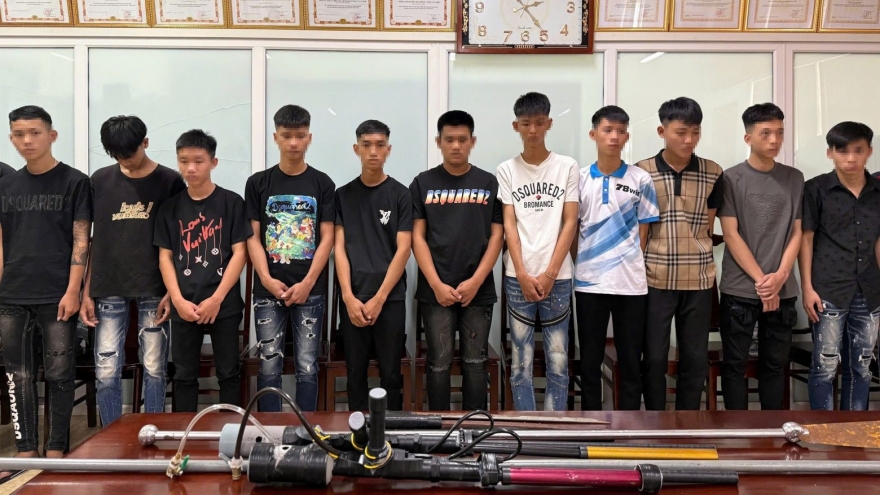 Xử lý nhóm thanh thiếu niên mang hung khí ra đường để quay clip TikTok