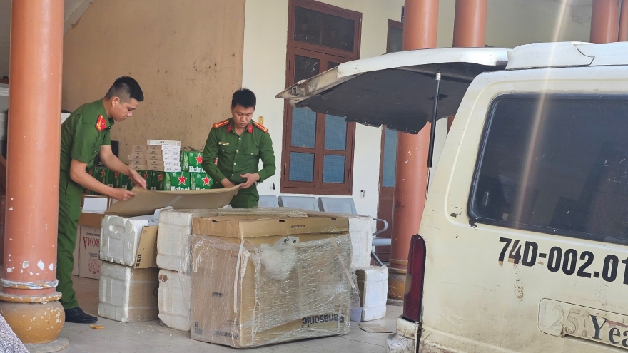 Liên tiếp phát hiện 3 vụ vận chuyển hàng nhập lậu hơn 1 tỷ đồng