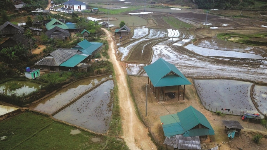 Nam thanh niên tử vong do sét đánh trúng nhà ở Nghệ An