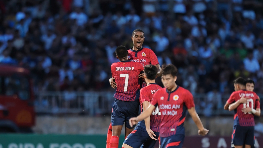 Lịch trận đấu với HAGL được điều chỉnh, CAHN trút được nỗi lo