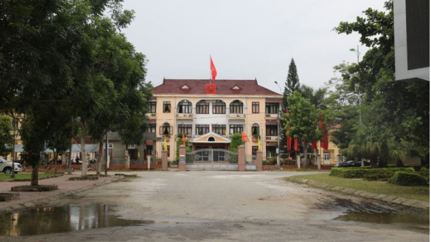 Thông tin tiếp vụ UBND xã nợ dân tiền ăn uống, tiếp khách hàng chục triệu đồng