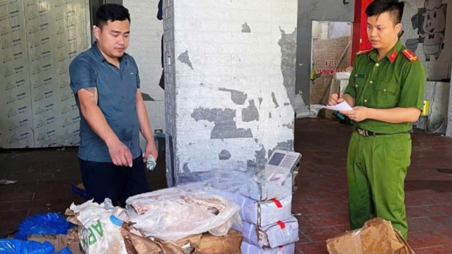 Ninh Bình tạm giữ hơn 2 tấn thịt đông lạnh không hóa đơn, trị giá gần 1 tỷ đồng
