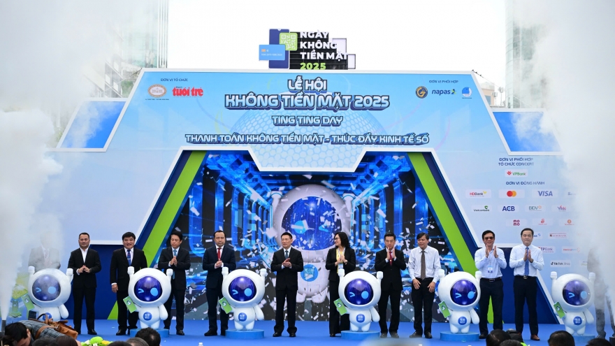 Quyết tâm xóa rủi ro trong thanh toán không dùng tiền mặt