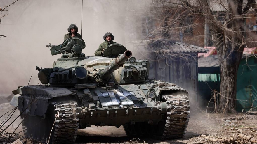 Mỹ buông, Nga siết: Ukraine lâm vào tình thế ngàn cân treo sợi tóc