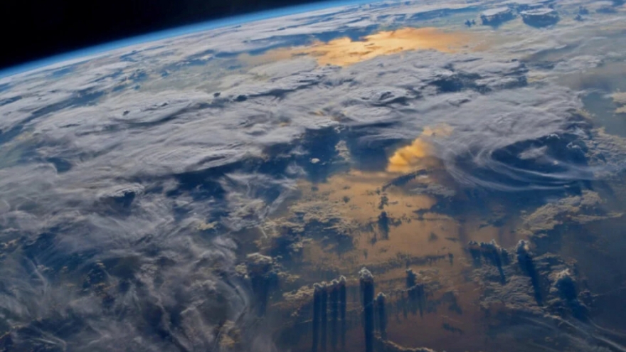 Trái Đất quay nhanh bất thường sẽ ảnh hưởng ra sao?