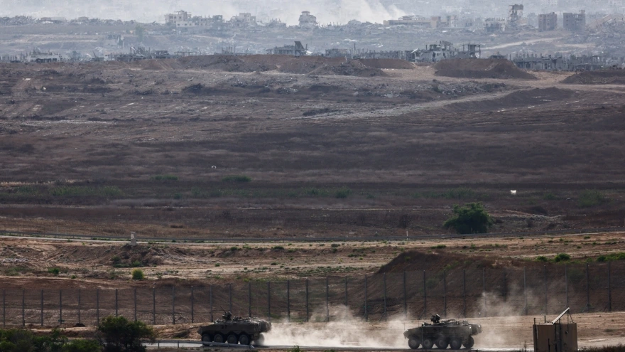 Houthi tiếp tục tấn công vào Israel