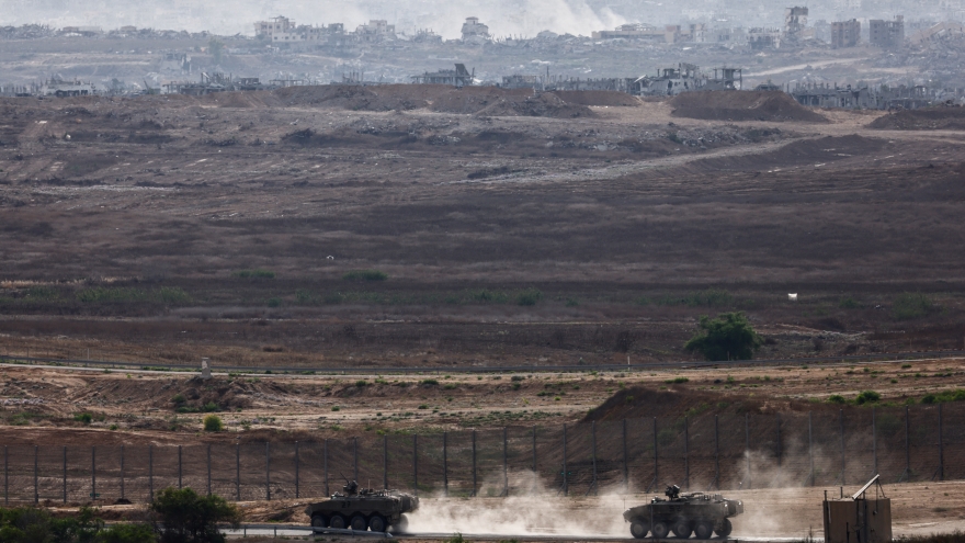 Houthi tiếp tục tấn công vào Israel