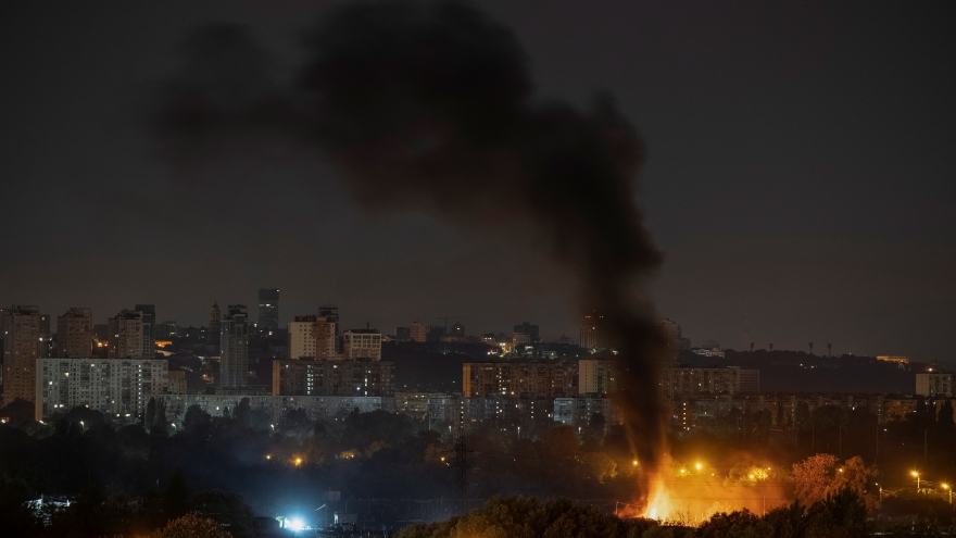 Toàn cảnh quốc tế sáng 2/8: Nga giành kiểm soát Chasov Yar, Ukraine đối mặt hiểm họa