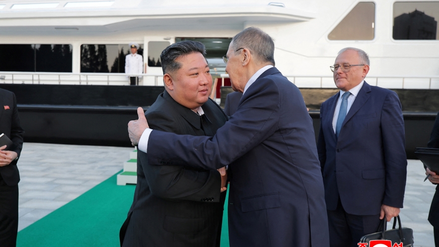Ông Kim Jong Un tuyên bố ủng hộ Nga “vô điều kiện” trong xung đột với Ukraine
