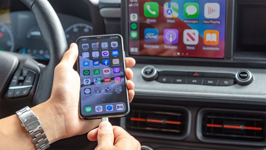 Cảnh báo thói quen thường gặp ở người dùng iPhone vào mùa hè