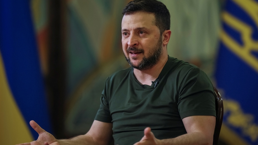 Ông Zelensky muốn gặp riêng ông Putin