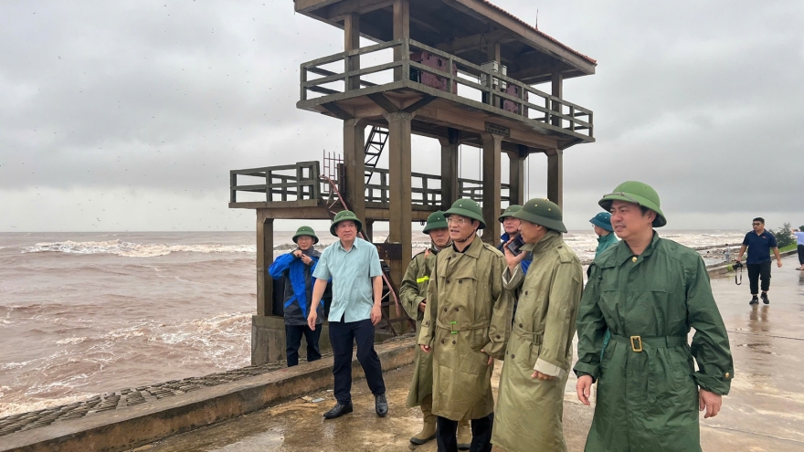 Ninh Bình chủ động ứng phó với mưa lớn, nguy cơ lũ và sạt lở đất