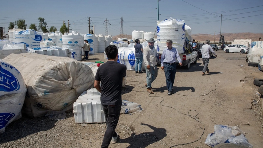 Người dân Iran đối mặt khó khăn kinh tế vì xung đột với Mỹ, Israel