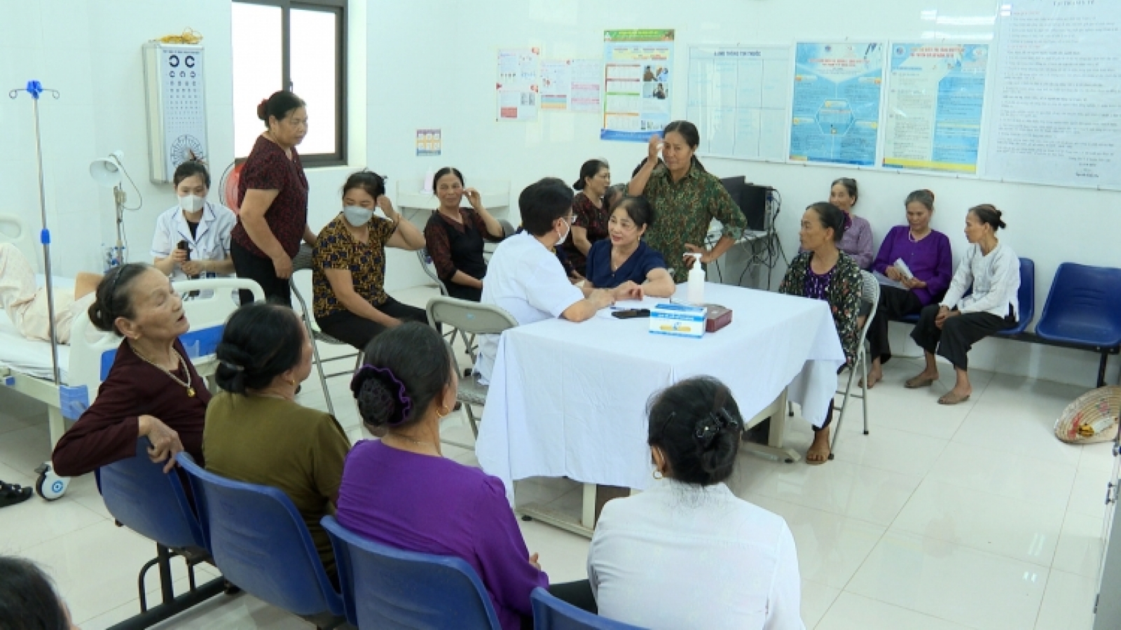 Mô hình y tế mới ở Hà Nội: Sát dân, gần dân hơn