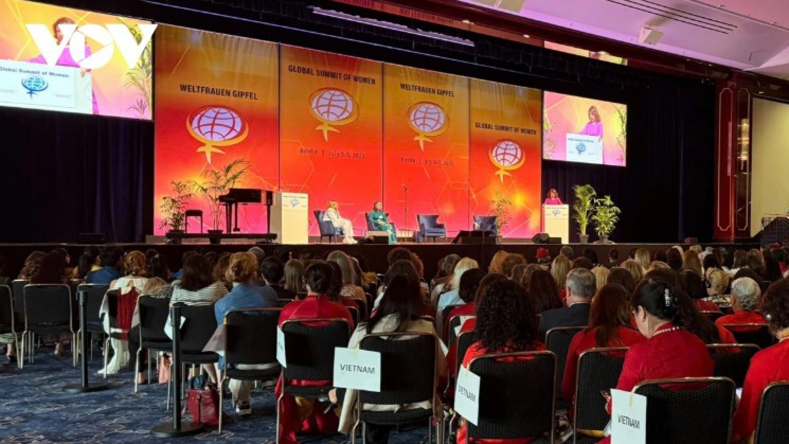 Vietnam shares lessons, pledges action to empower women in digital age