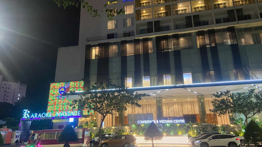 Công an khám xét khách sạn 5 sao ở Khánh Hòa