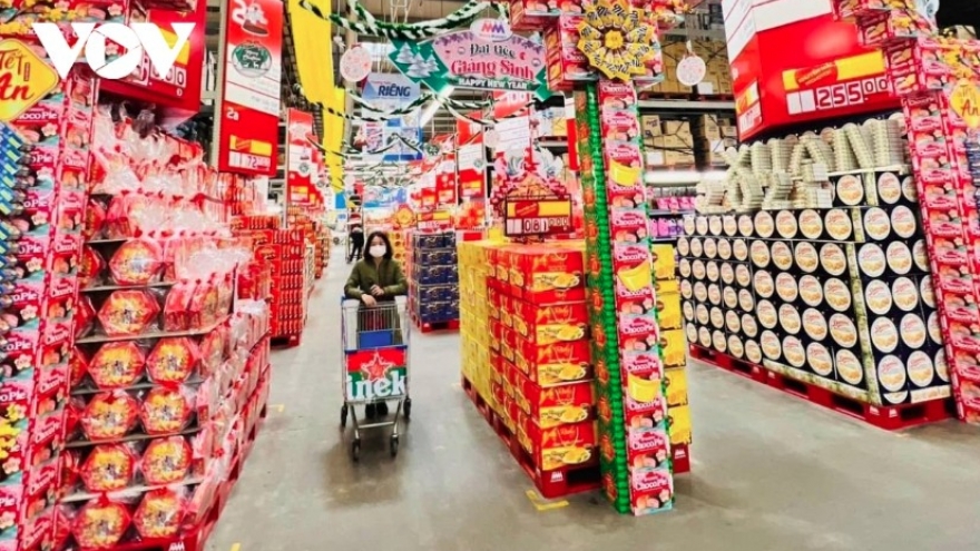 MoIT urges stable supply of goods and electricity ahead of Typhoon Wipha