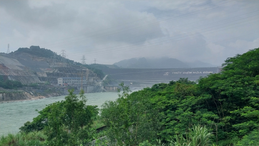 Nhà máy thủy điện Hòa Bình mở rộng- quyết tâm phát điện tổ máy 1 đúng tiến độ