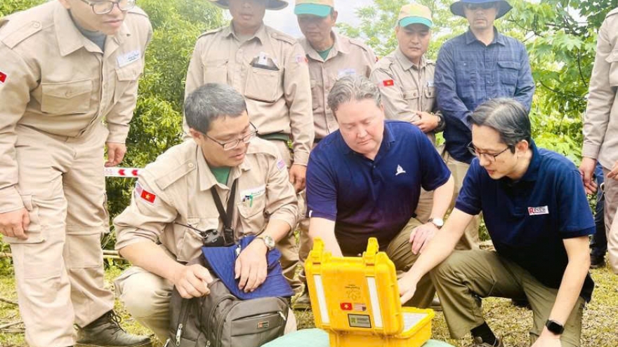 Vietnam, US see encouraging results in settling war consequences