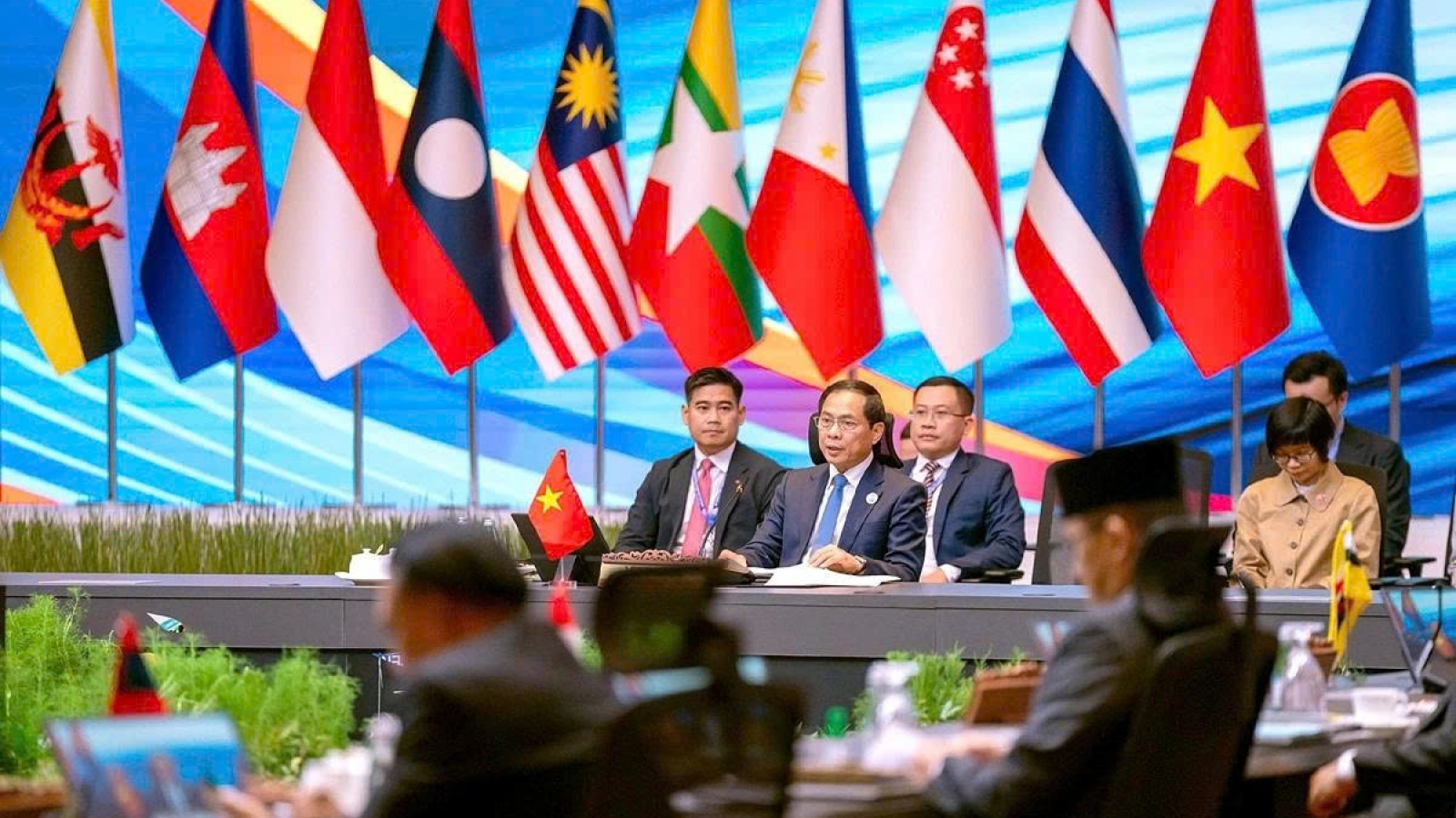 30 years on: Vietnam emerges as a major actor in ASEAN’s future