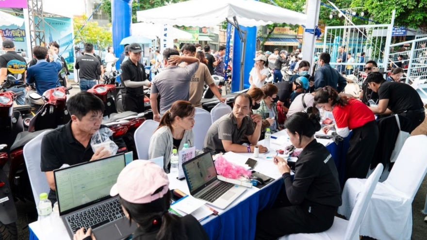 Dễ mua hơn smartphone, tiết kiệm gần 1 triệu đồng mỗi tháng