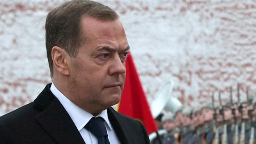 Ông Medvedev cảnh báo sau khi Mỹ đưa ra tối hậu thư mới cho Nga