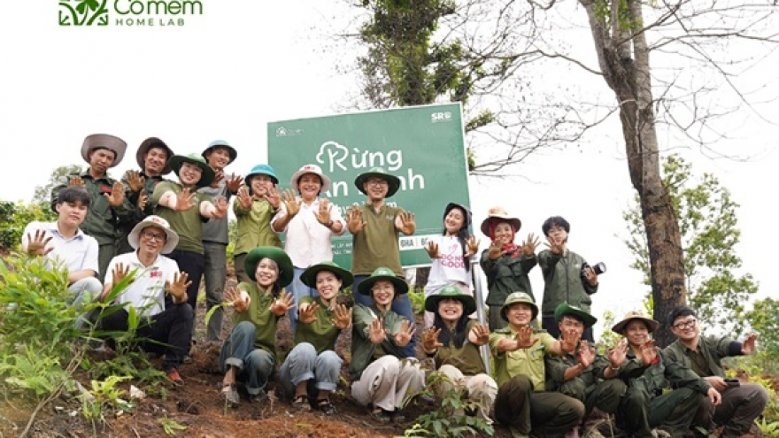 Cộng đồng bản địa chung tay cùng Cỏ Mềm bảo vệ “Rừng an lành”