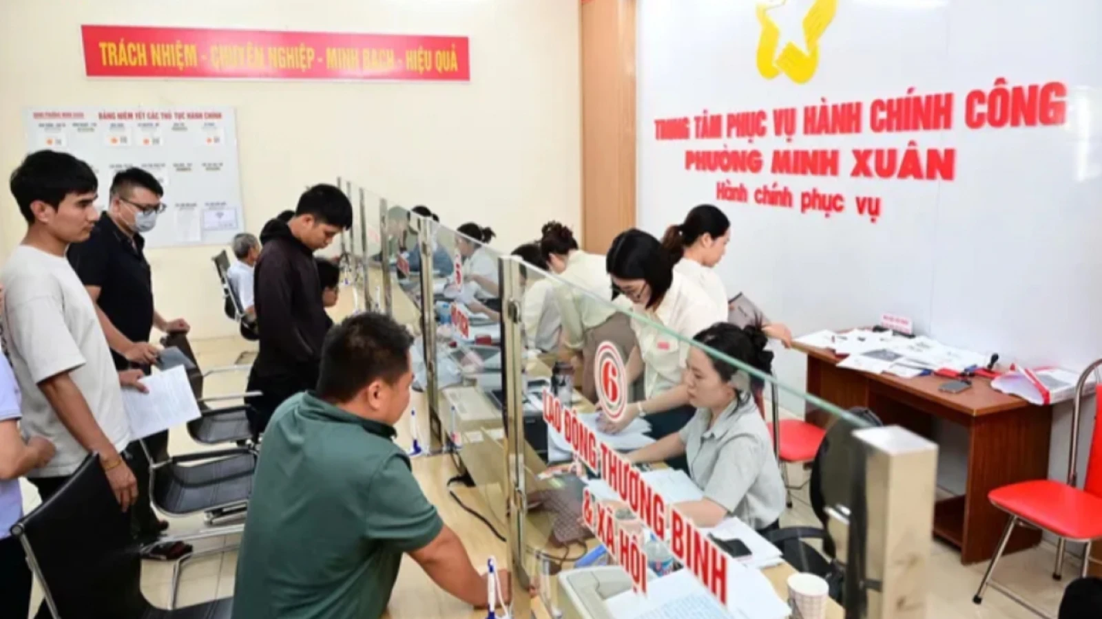 Đẩy mạnh CCHC, kiểm soát TTHC khi thực hiện mô hình chính quyền địa phương hai cấp