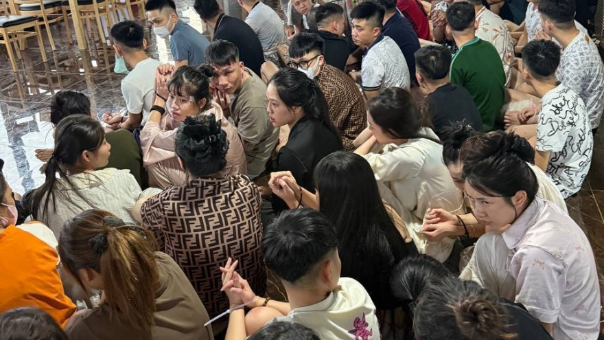 Campuchia triệt phá hàng loạt ổ nhóm lừa đảo trực tuyến