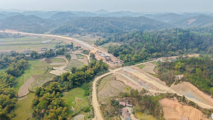 Chủ tịch tỉnh Cao Bằng: Đèo Cả chọn bắt đầu ở nơi nhiều người chọn rút lui