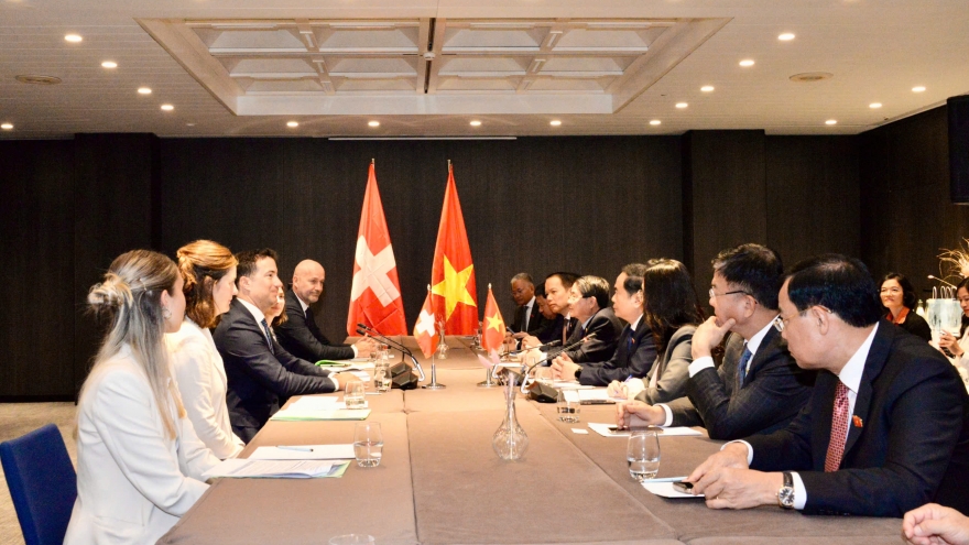 Việt Nam - Thụy Sĩ thúc đẩy hợp tác trong lĩnh vực ngân hàng số và công nghệ tài chính