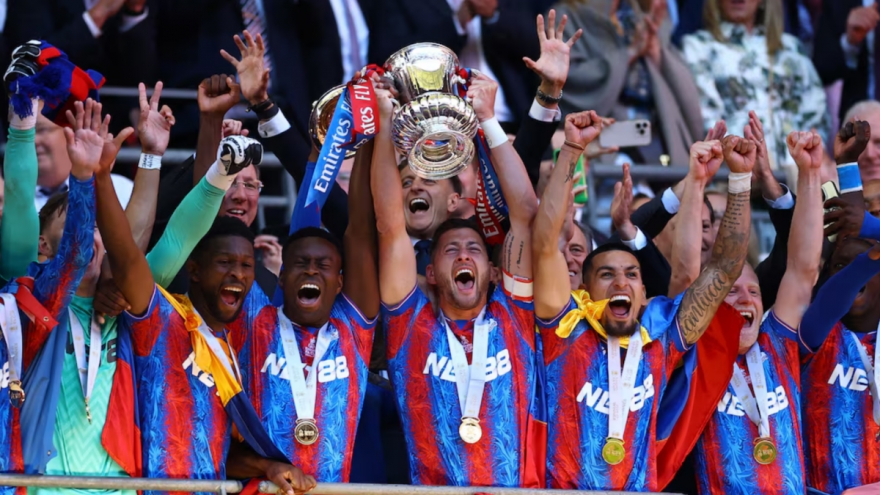 Lý do Crystal Palace bị tước quyền tham dự Europa League 2025/2026