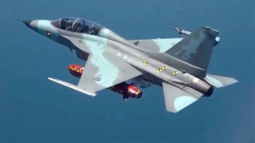 Tiêm kích KF-21 được trang bị tên lửa dẫn đường mới có khả năng tấn công sâu