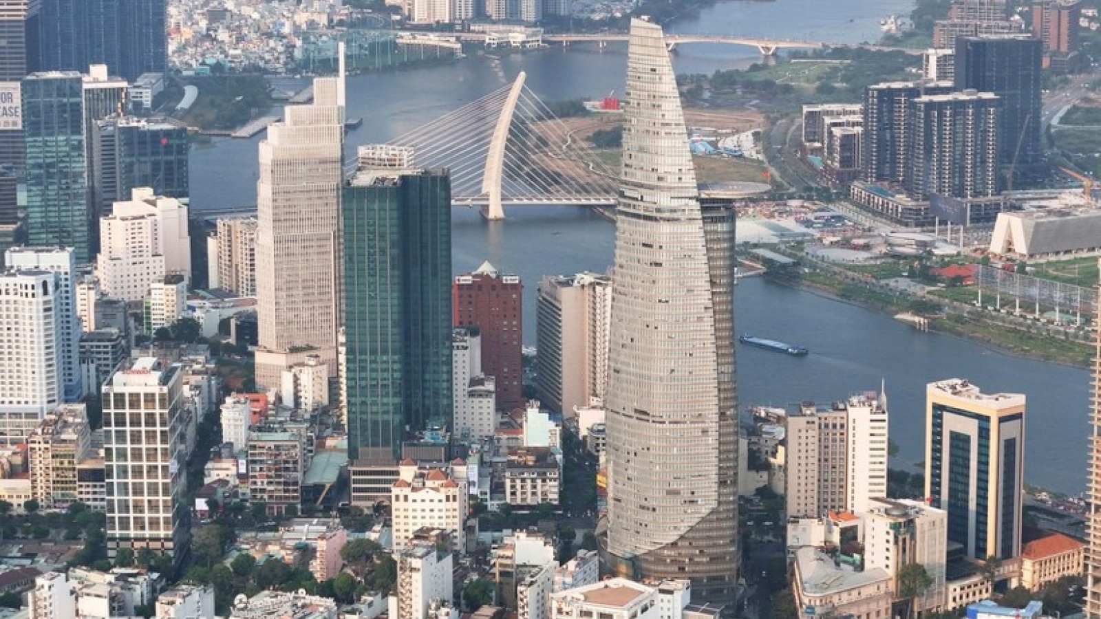 Strategic investors key to Vietnam's international financial centre ambitions: Insiders