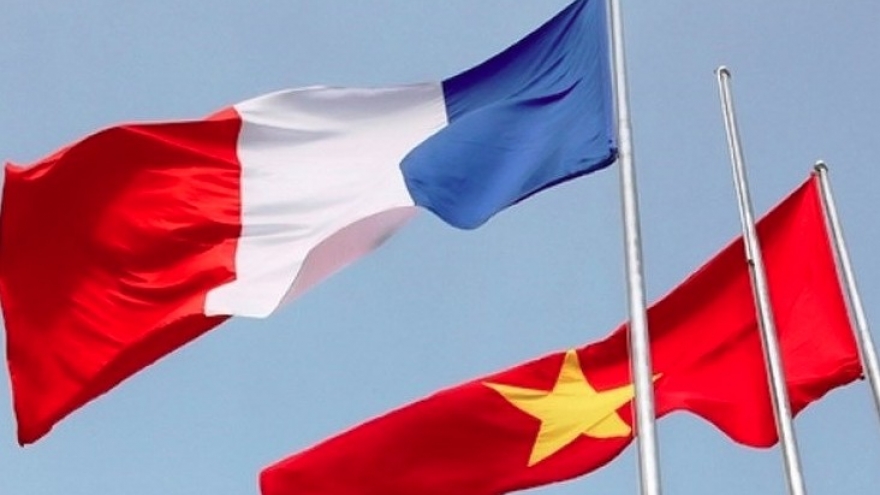 Vietnam congratulates France on 236th National Day