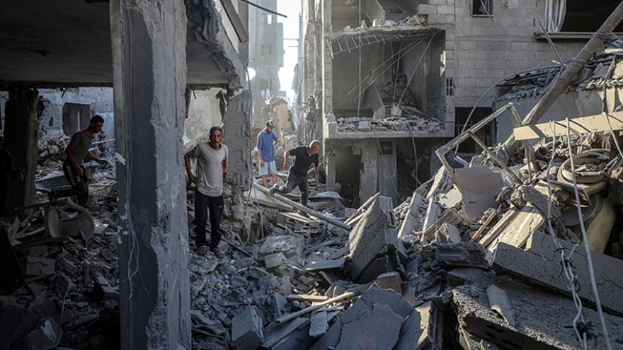 Israel đẩy mạnh tấn công vào Gaza khi Hamas chưa chấp nhận ngừng bắn