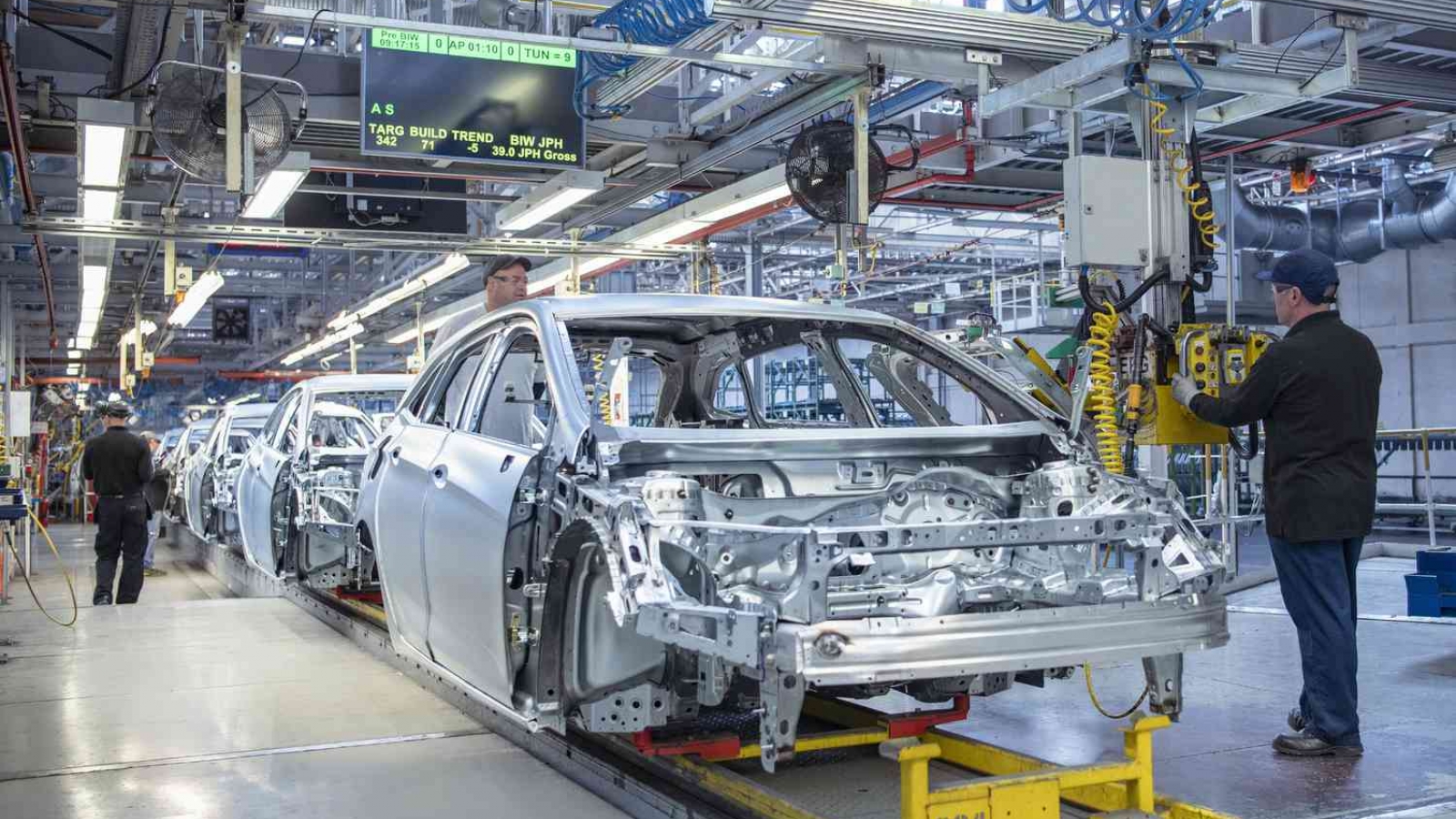 Top 10 thương hiệu ô tô bán chạy nhất thế giới: Toyota dẫn đầu