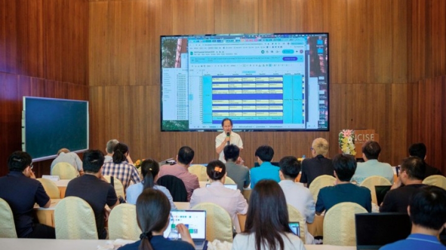 Vietnam fosters young talent in astrophysics through int'l summer school