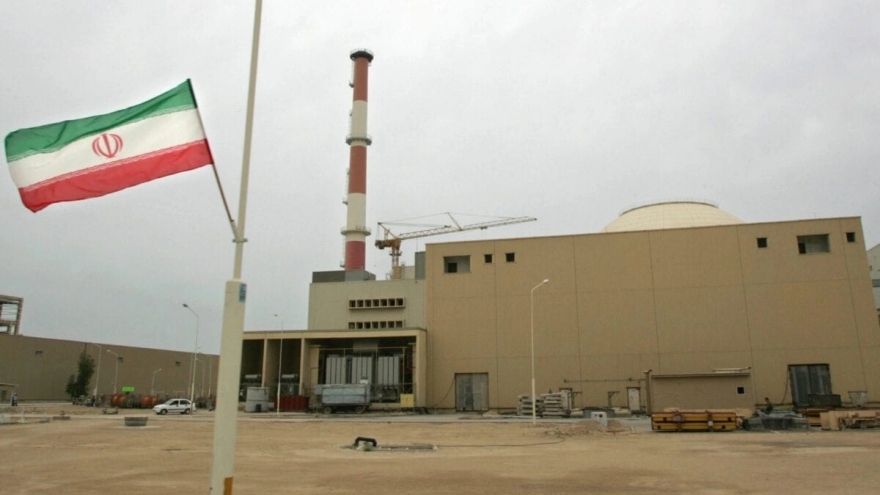 Mỹ và châu Âu ra tối hậu thư cho Iran