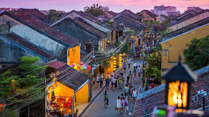 Du lịch không rác thải nhựa: Ưu tiên hàng đầu của du khách Việt