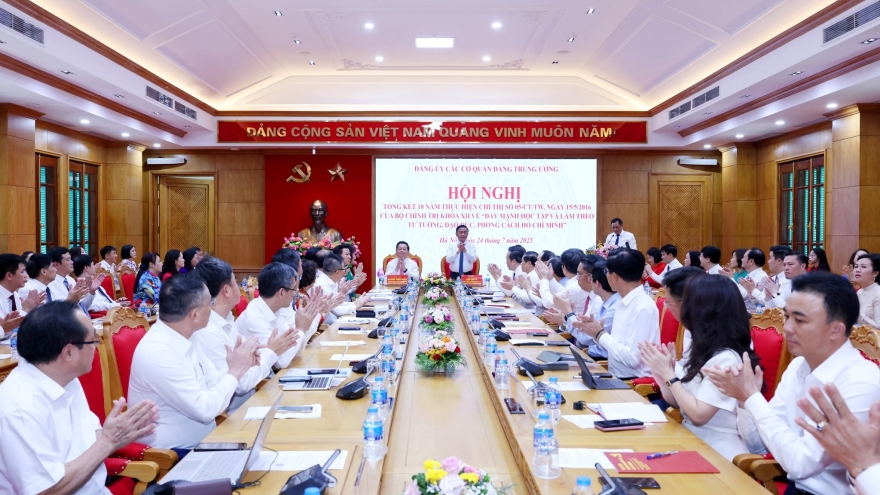 Gắn việc học và làm theo Bác với nhiệm vụ chính trị cụ thể