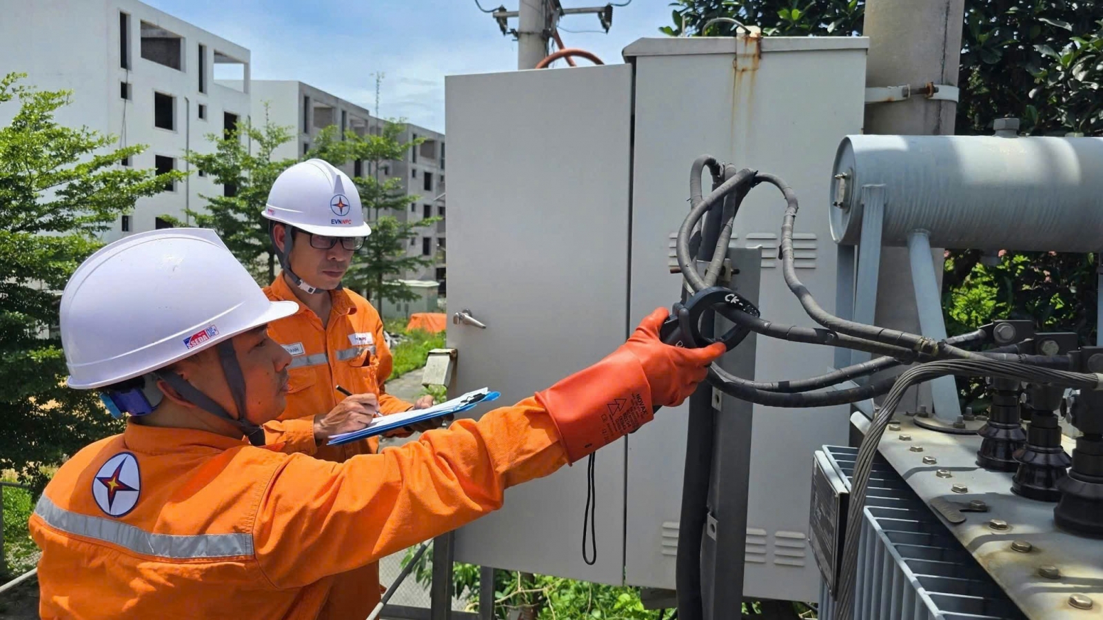 EVNNPC lên phương án đảm bảo cung ứng điện ổn định 6 tháng cuối năm