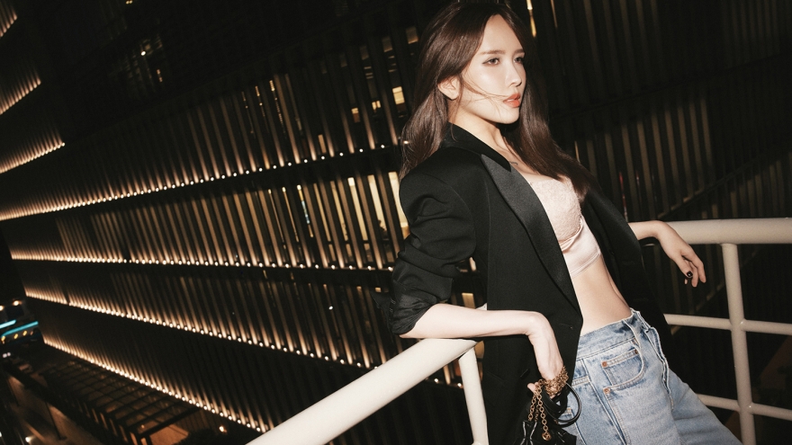 Thiều Bảo Trâm với phong cách thời trang tối giản, lịch lãm