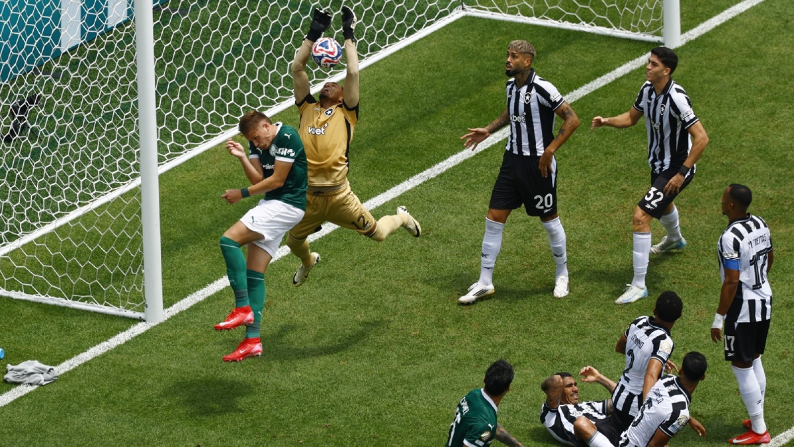 Chuyển nhượng 5/7: MU săn ngôi sao, Real Madrid nhắm tiến vệ PSG